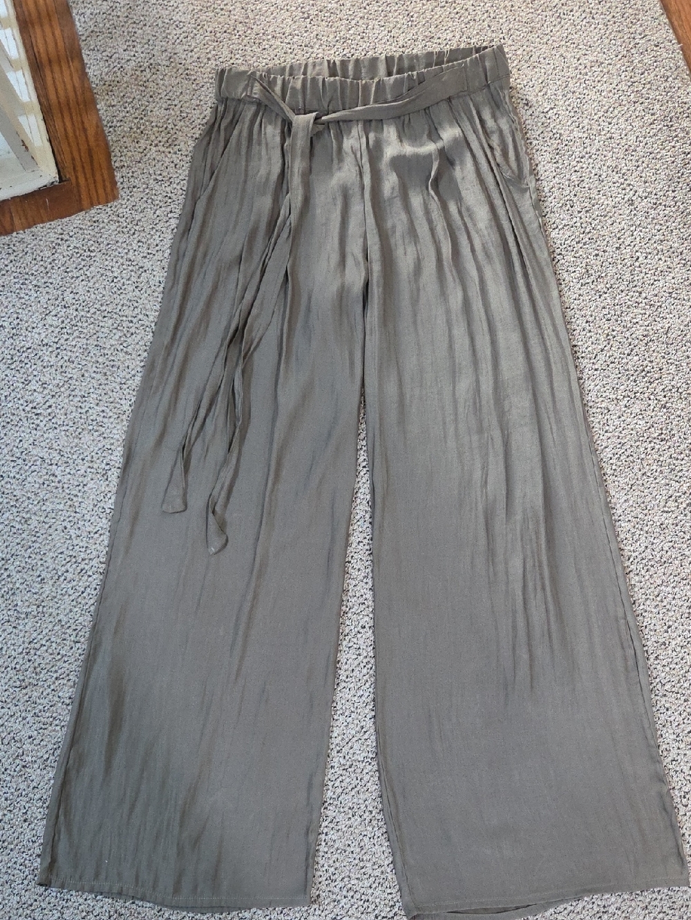 Olive Khaki Palazzo Haram Drapey Silky Pull On Flowy Pants Neutral M-31"